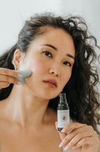 Load image into Gallery viewer, LÖVVE Beauty - Anti-Aging Serum
