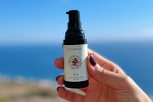 Load image into Gallery viewer, LÖVVE Beauty - Anti-Aging Serum
