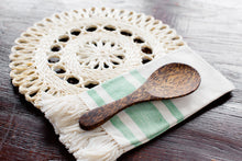 Load image into Gallery viewer, Neepa Hut – Dining Napkins – Green (Set of 4)
